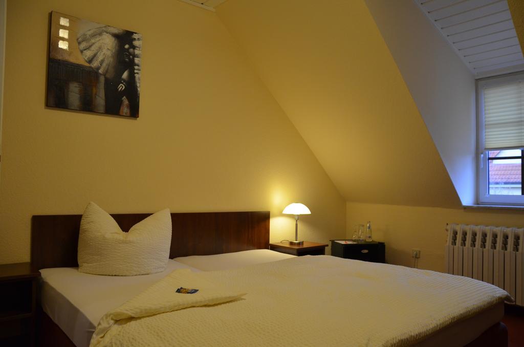 lukAs Restaurant Hotel Lounge Bar Schwarzheide Chambre photo